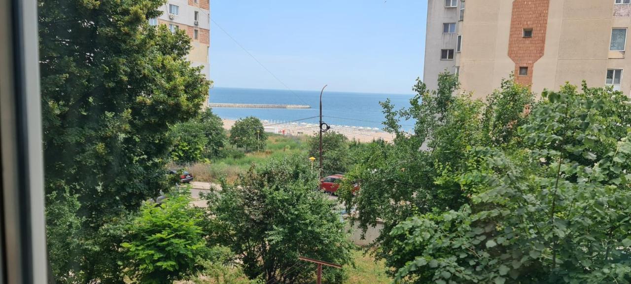 Lumiss Suite - Zoom Beach Constanţa Exteriér fotografie